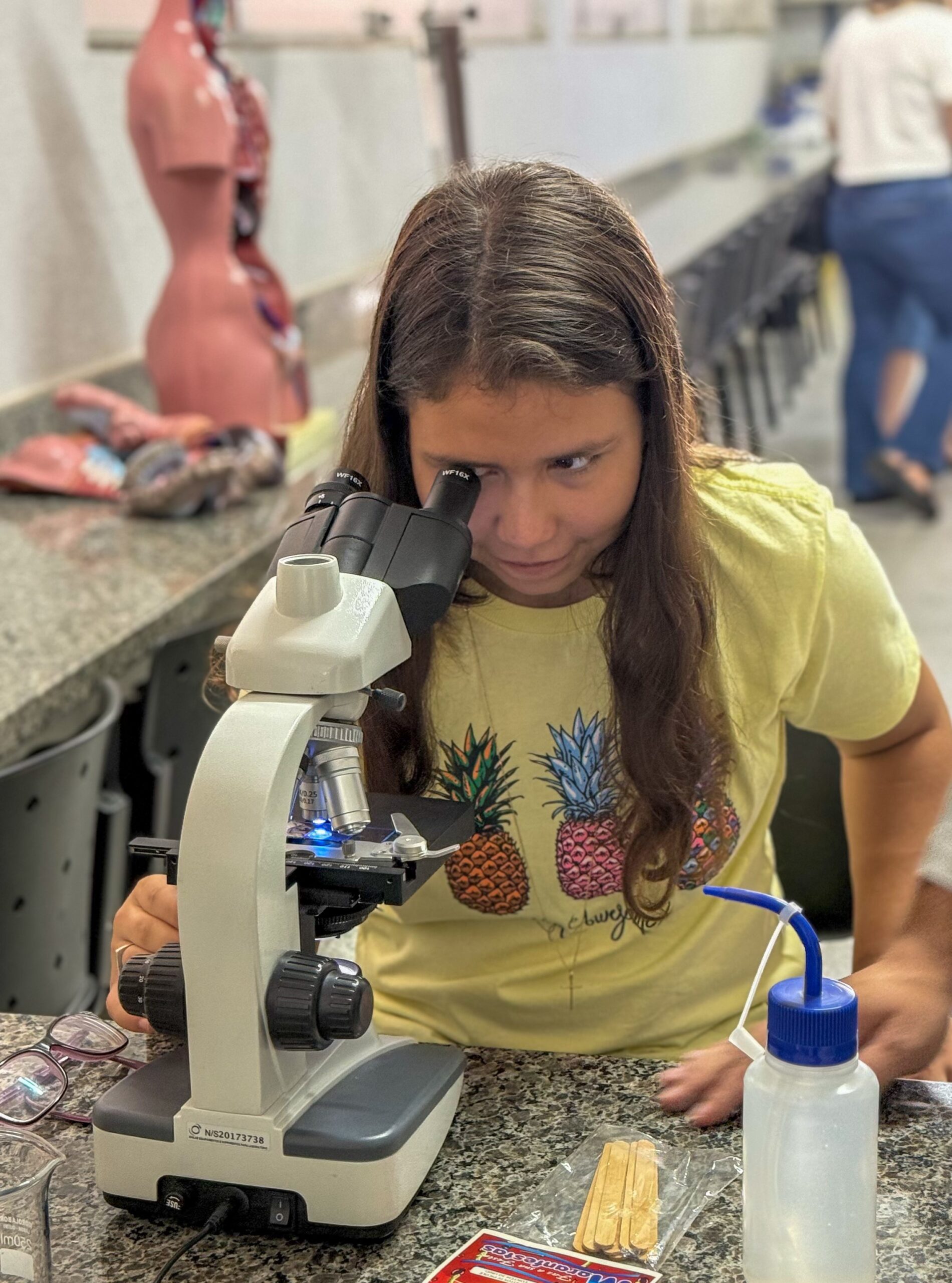 Colégio Delos Promove Dia D